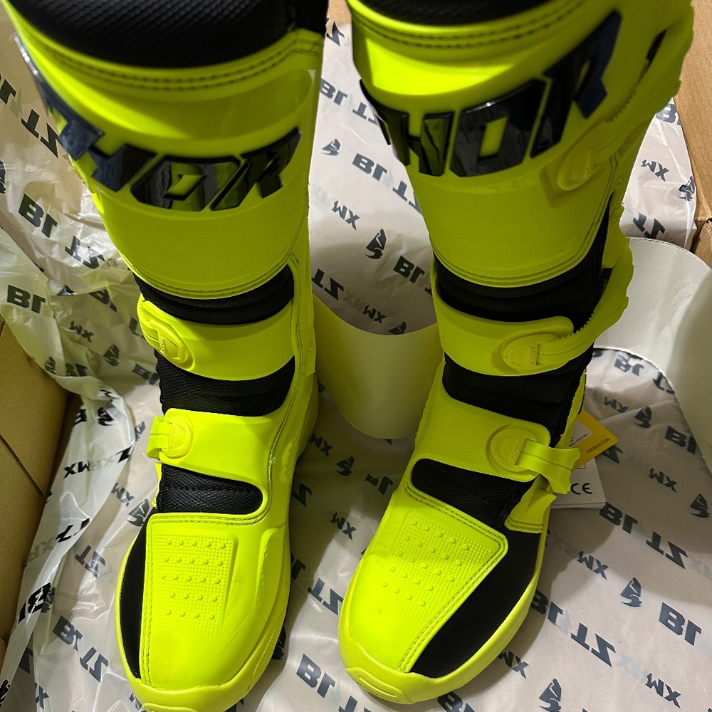 Thor MX boots